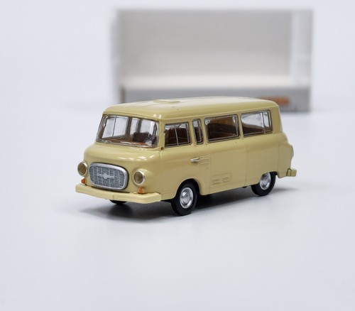 Barkas 1000 bus - b,