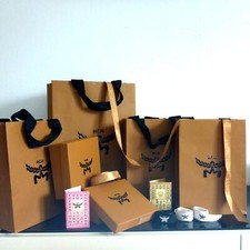 MCM 12-teilig 2xGeschenkbox 39cm Papiertüte Parfüm Schleifenband