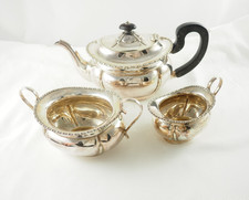 Art Deko Versilbertes 3