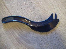 Tupperware Kleines Käsemesser Haushaltshelfer Küchenhelfer dunkelblau Neu