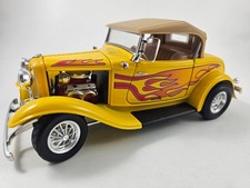 Road Legends Modellauto 1:18 1932 Ford Roadster Convertible