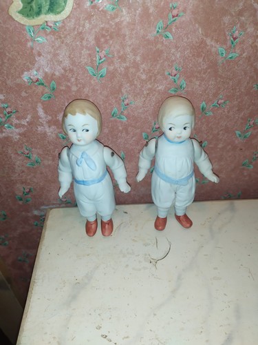 ältere porzellan puppe - Ältere,