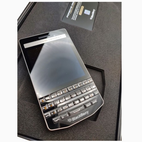 Blackberry porsche design - porsche,
