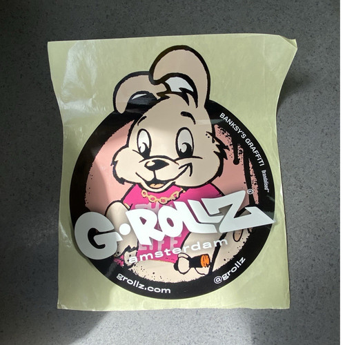 Rollzxbanksy wall thug - g-rollzxbanksy, bunny