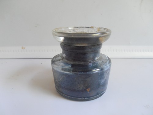 Vintage tintenfass aus glas - vintage,