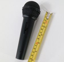 Schweres Mikrofon mit