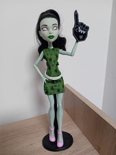 Monster High Scarah Screams