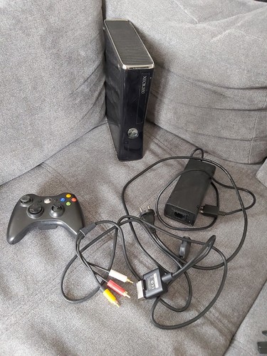 Microsoft xbox 360 slim - 360,