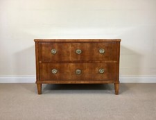 Antike Kommode, Halbschrank