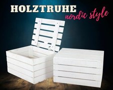 Truhe Couchtisch in weiß mit