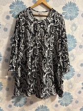 Sehr schöne Damen Oberteile im Gr 46, Top Angebot, Damen kurze Winter Kleid