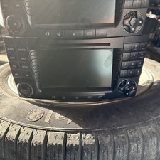 Mercedes Autoradio BE 7039 W211 E-Klasse Navigation High  A 211 820 21 97 001