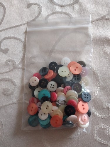 Konvolut 100 bunte kleine - ,