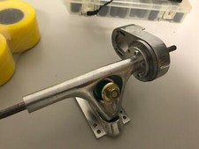 Elektro Skateboard Motorhalterung mit Achse Sonderanfertigung