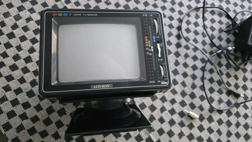 Mini tragbar adyson ctv16 - mini-tv,