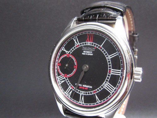 D572 luxus insignum - ",
