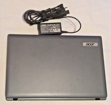 Acer Aspire 5733 Laptop Model PEW71 Intel i3 4GB RAM Win 10 500 SSD Akku defekt