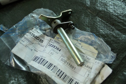 Hebel einspritzpumpe 2235364 - einspritzpumpe,