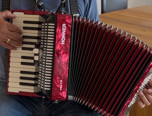 Akkordeon hohner bravo 2 - ii,