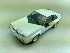 Metallmodell Opel Manta 400 Metallmodell neu 1:24 Inc Heft zum Auto Top