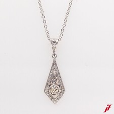 Necklace with pendant 750/18C