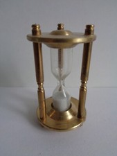 EIERUHR ° für Puppenstube