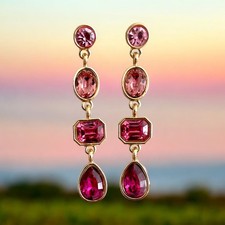 Altion! Elegante Ohrringe mit funkelnden Strasssteinen Pink