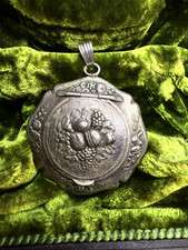 Antiker Kettenanhänger