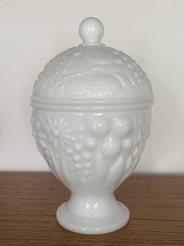 Vintage weiße milchglas - weiße,