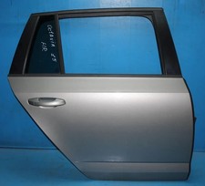 Tür hinten rechts mit Türscheibe Farbe LF8H Skoda Octavia III 5E Combi Bj.15