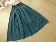 Mizar Italy, Seiden Maxirock, It.gr. 40/D34 , Petrol, Tailleunfang ca., 67 cm.