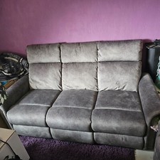 Graue couchgarnitur 3er 2er