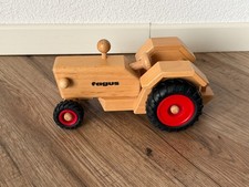 Fagus Holzspielzeug Traktor