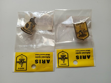 SET MIT 2 PINS GRIECHISCHER