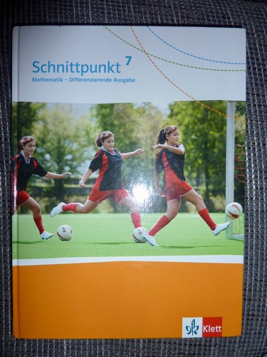 Schnittpunkt mathematik - -,