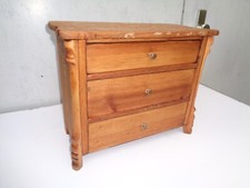 Modell Kommode Lous Philippe