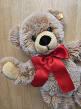 014154 Steiff Teddy Bear Bobby