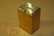 Alte Blech Spendendose