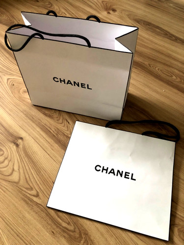 Chanel trage tüte aus - chanel, trage-tüte