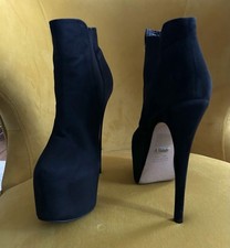 Buffalo Plateau-Stiefeletten, Gr. 37, Schwarzes Velourslederimitat, 16cm Absatz