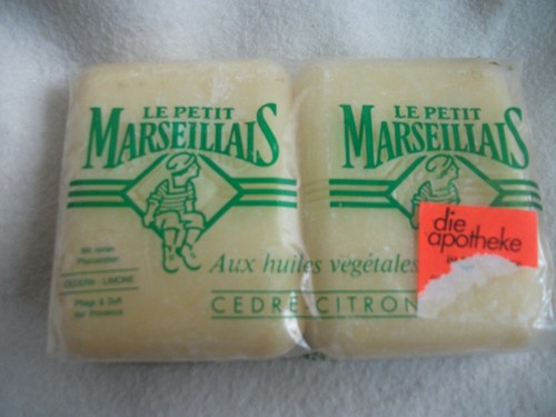 Petit marseillais - le,