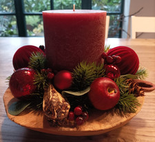 Adventsgesteck Adventskranz Adventsdeko Weihnachtsgesteck rot natur Holzschale