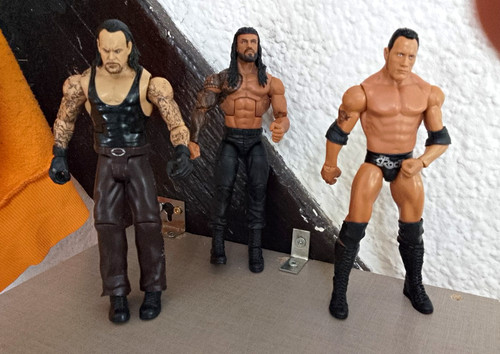 Wrestling action figuren - 3x,