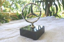 Mercedes Stern Briefbeschwerer mit Marmorsockel - Rarität 
