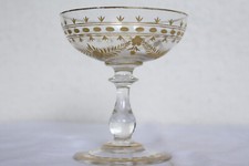 DEKORATIVES ALTES GLAS, GESCHLIFFEN UND VERGOLDET  #10777