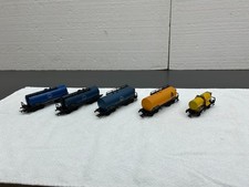 5 Kesselwagen der DR, Hersteller unbekannt, Spur HO, gebraucht