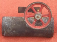 Kessel Dampfkessel mit Schwungrad für Dampfmaschine  3,8cm x 9,7cm