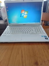 SONY VAIO VPCEB 15,6" INTEL