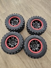 Proline Badlands MX43 Pro-Loc Kompletträder (4 Stk.) für Traxxas X-Maxx