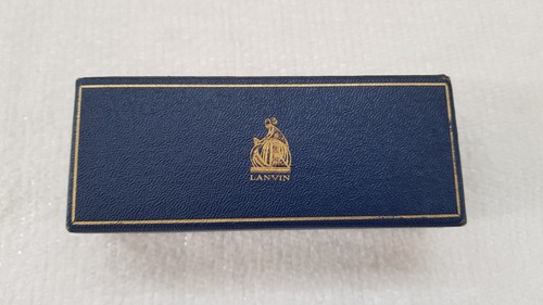 Parfum flakon designed - designed, by